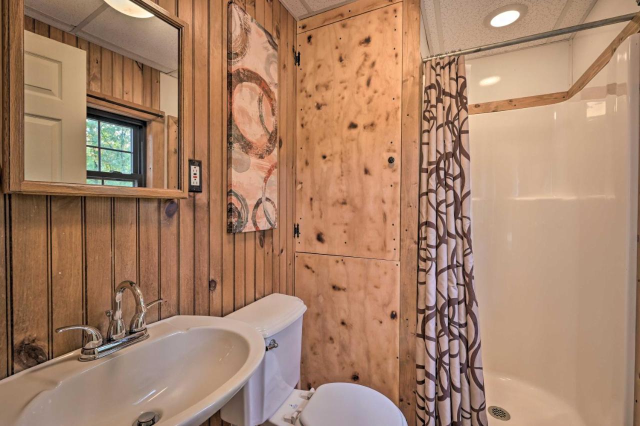 Cheyenne Ranch Apt With 50 Acres By Raystown Lake 亨丁顿 外观 照片